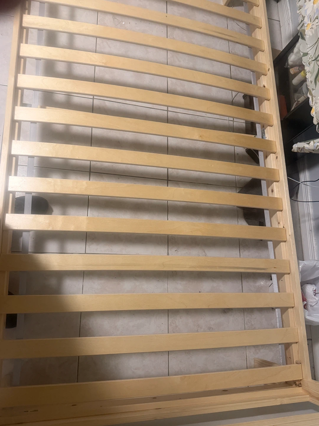 IKEA LURÖY Twin Slatted Bed Base with mattress - photo 3
