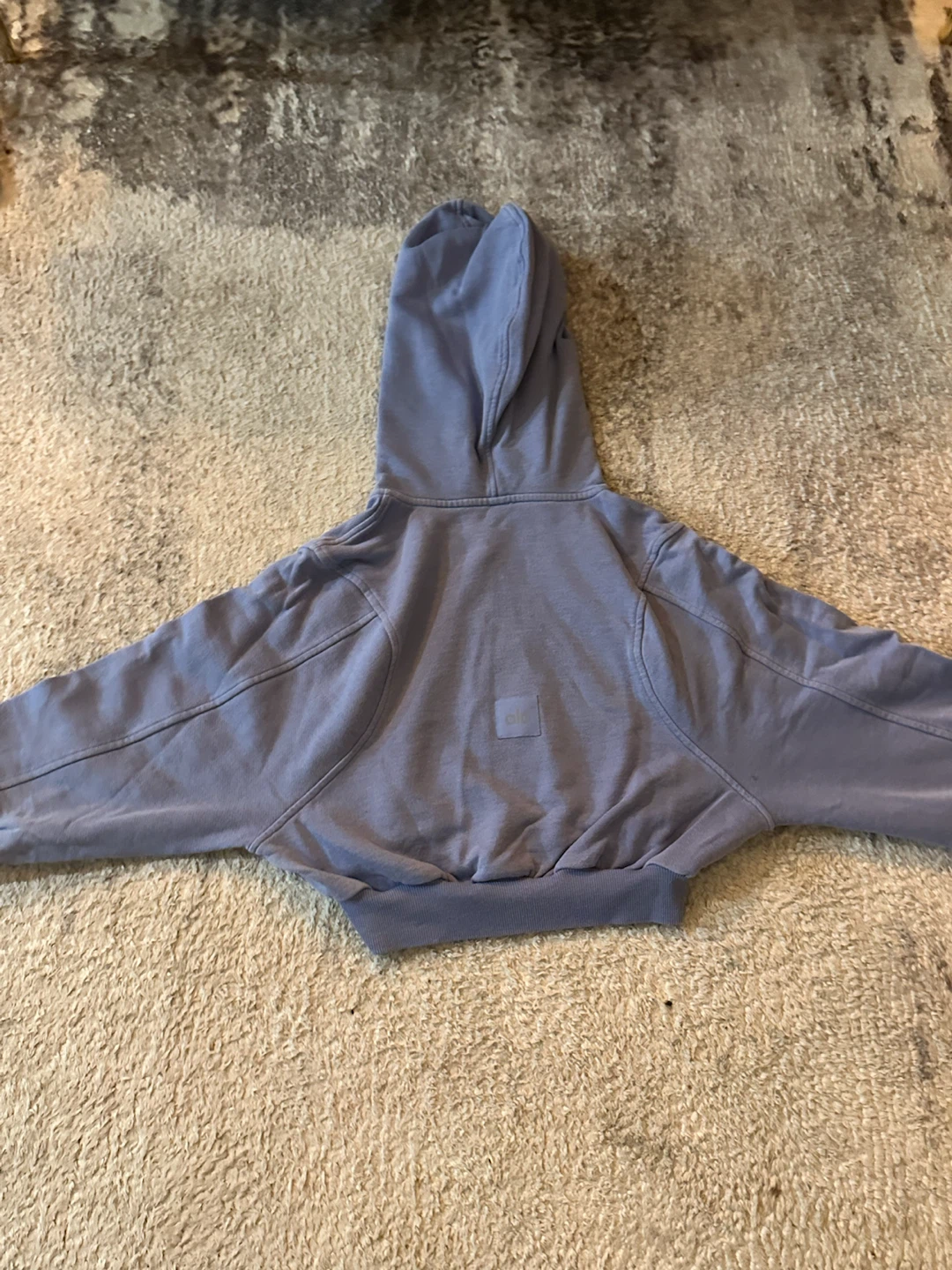 Alo Yoga Cropped Zip-Up Hoodie - photo 2