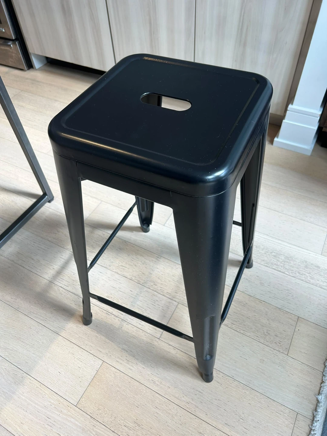 Industrial Style Dining Table and 4 Stools - photo 2
