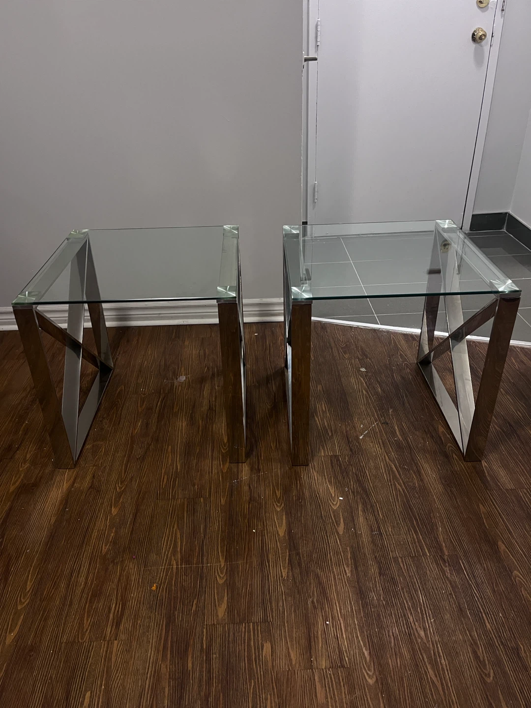 Set of 2 Glass Side Tables - photo 2