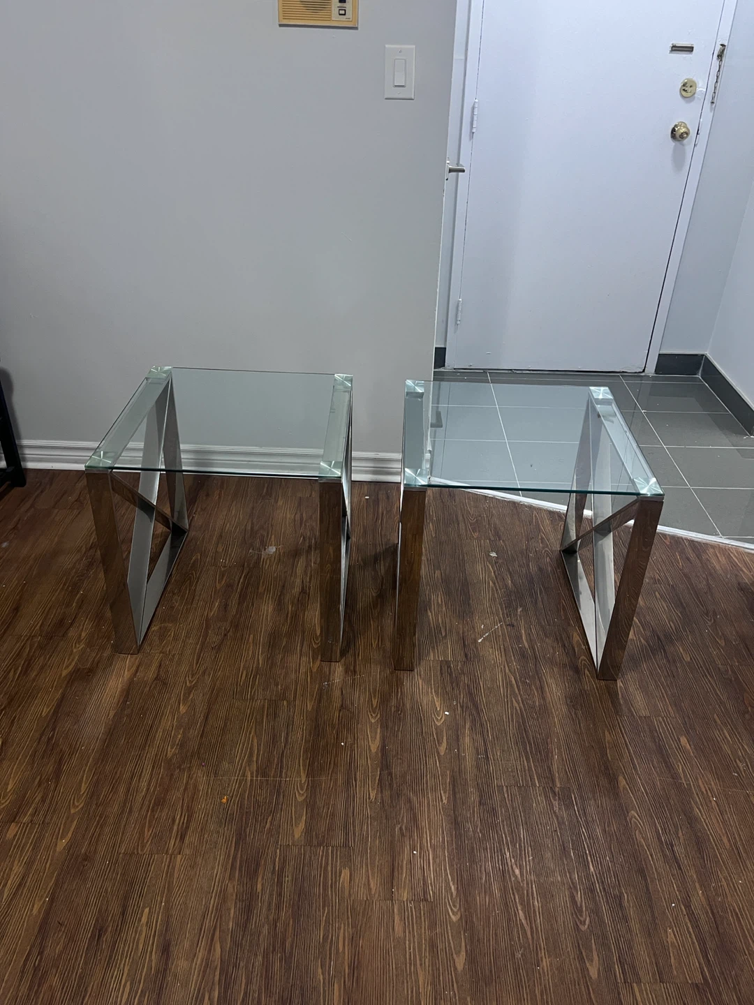 Set of 2 Glass Side Tables - photo 5