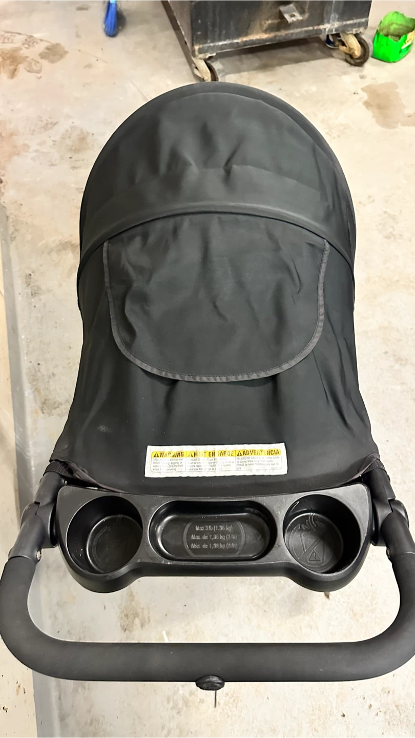 Graco Jogging Stroller - Black and Grey - photo 3