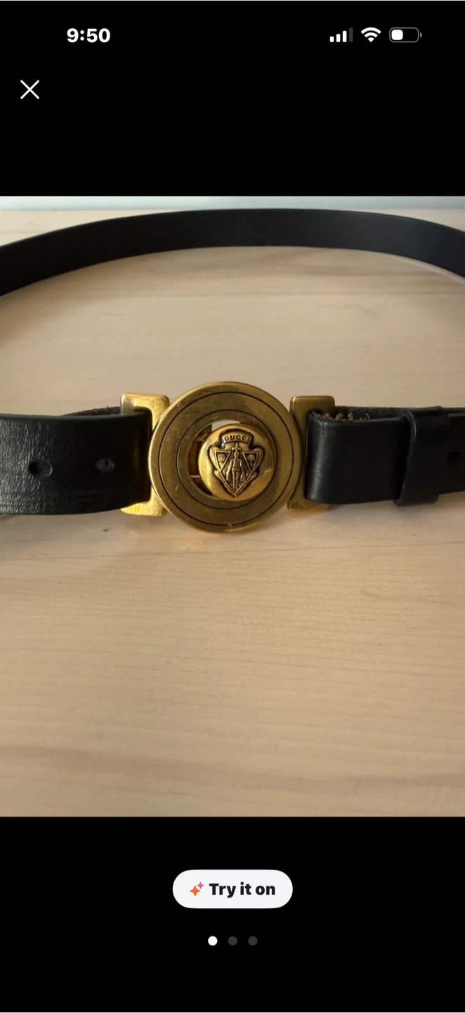Gucci Black Leather Belt with Gold-Tone Logo Buckle