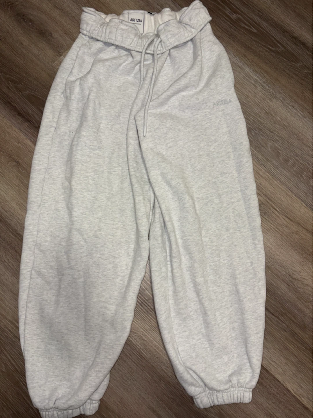 Aritzia Grey Sweatpants