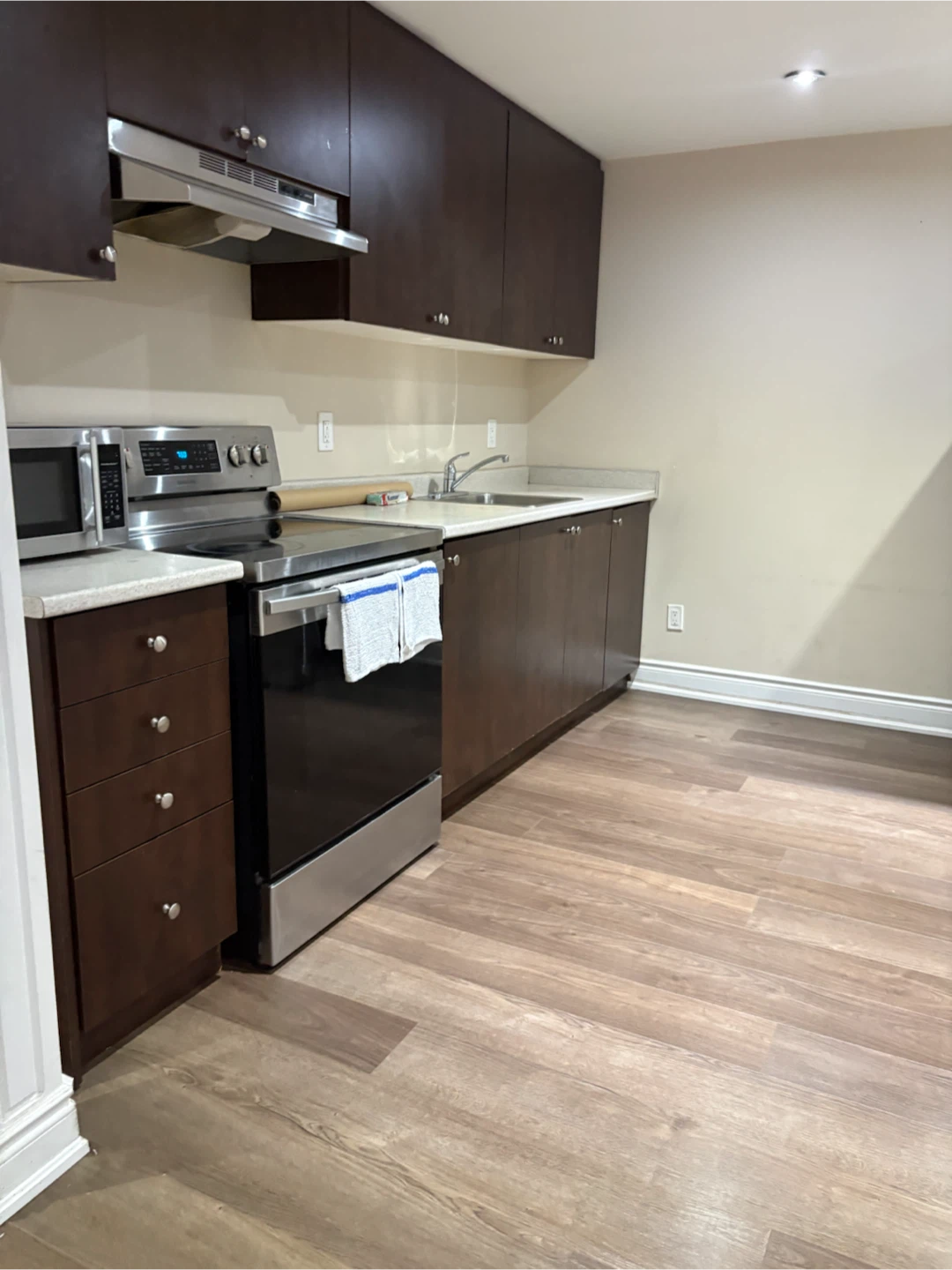 Basement for rent - photo 4