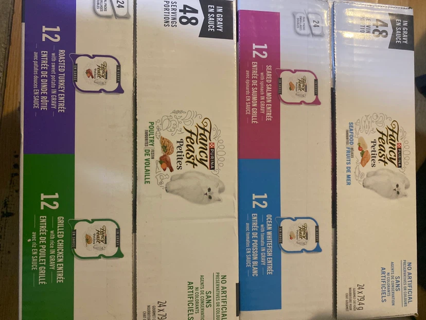 Fancy Feast Petites Cat Food Variety Pack