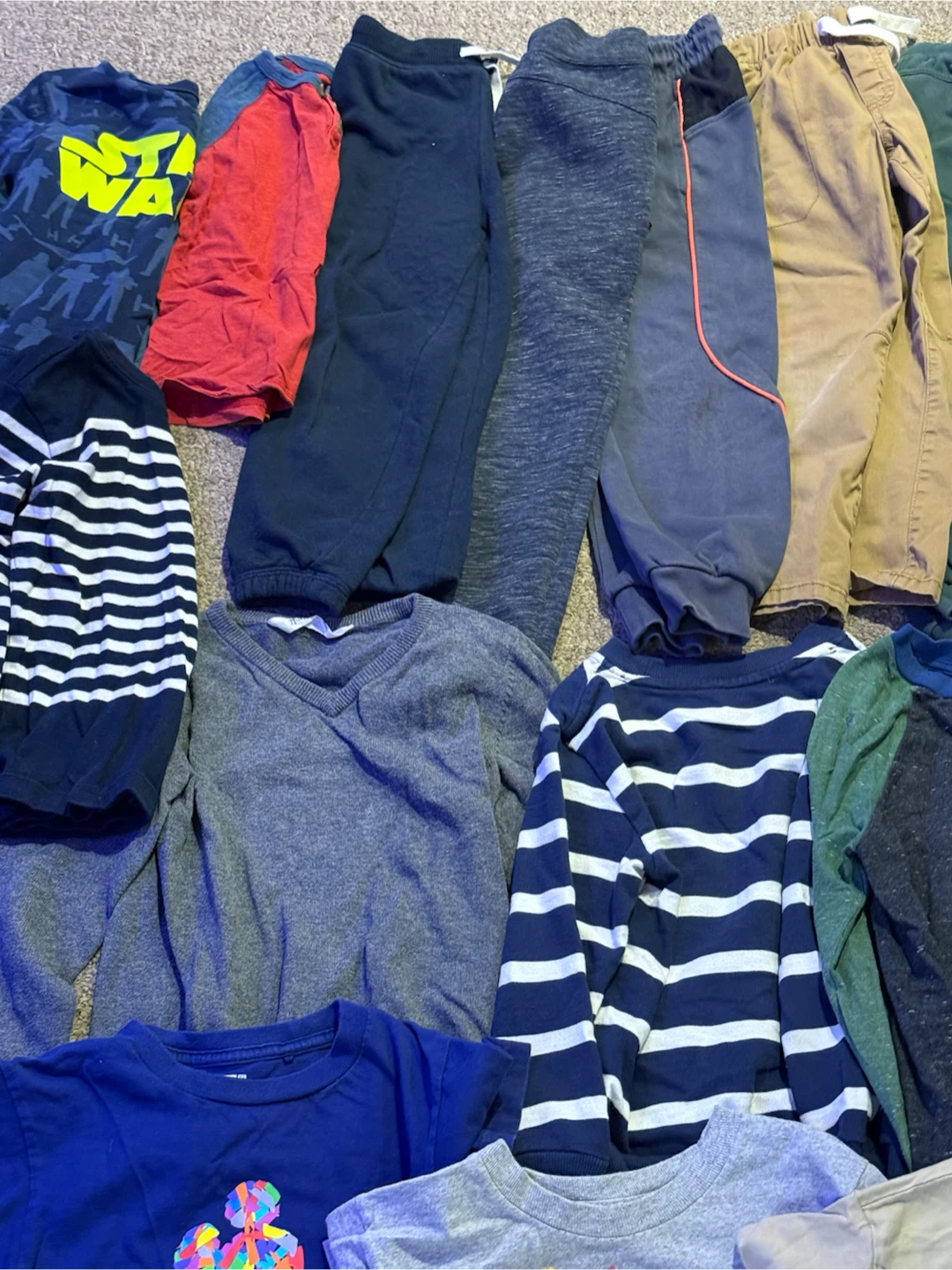 Assorted Kids Clothing  bundle ages 4/5 - photo 2