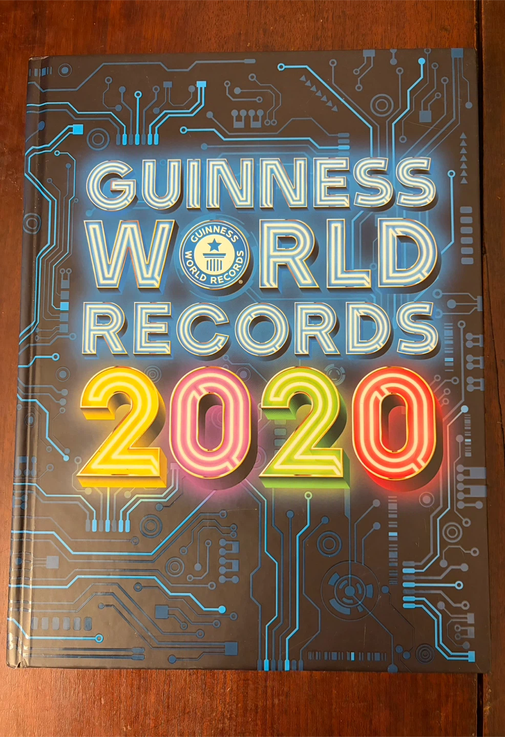 Guinness World Records 2020 (X2)