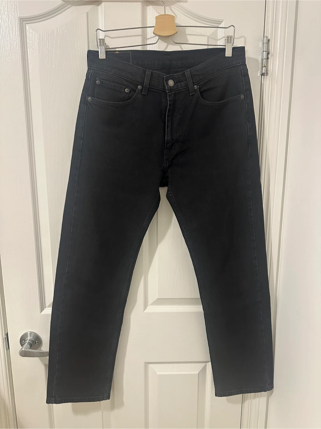 2 of Levi’s 505 ,1 of Levi’s 550 - photo 4
