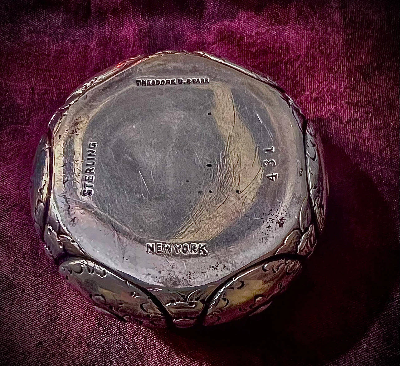 Antique Theodore B. Starr Sterling Repousse Box c1900 | 40.8g - photo 3
