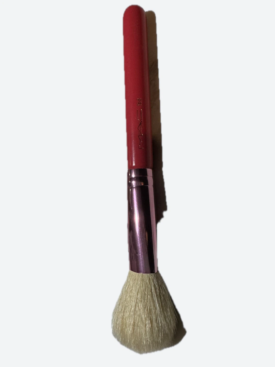 MAC 168 Angled Contour Brush souvenir edition - photo 4