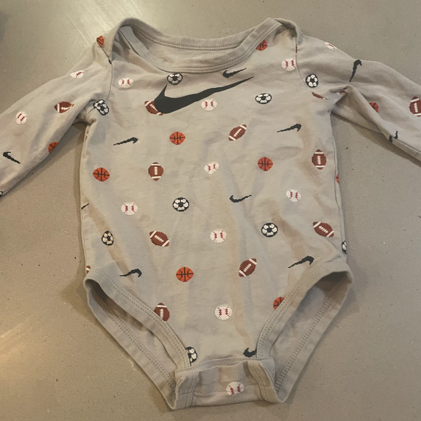 Nike Baby Sports Onesie 9M