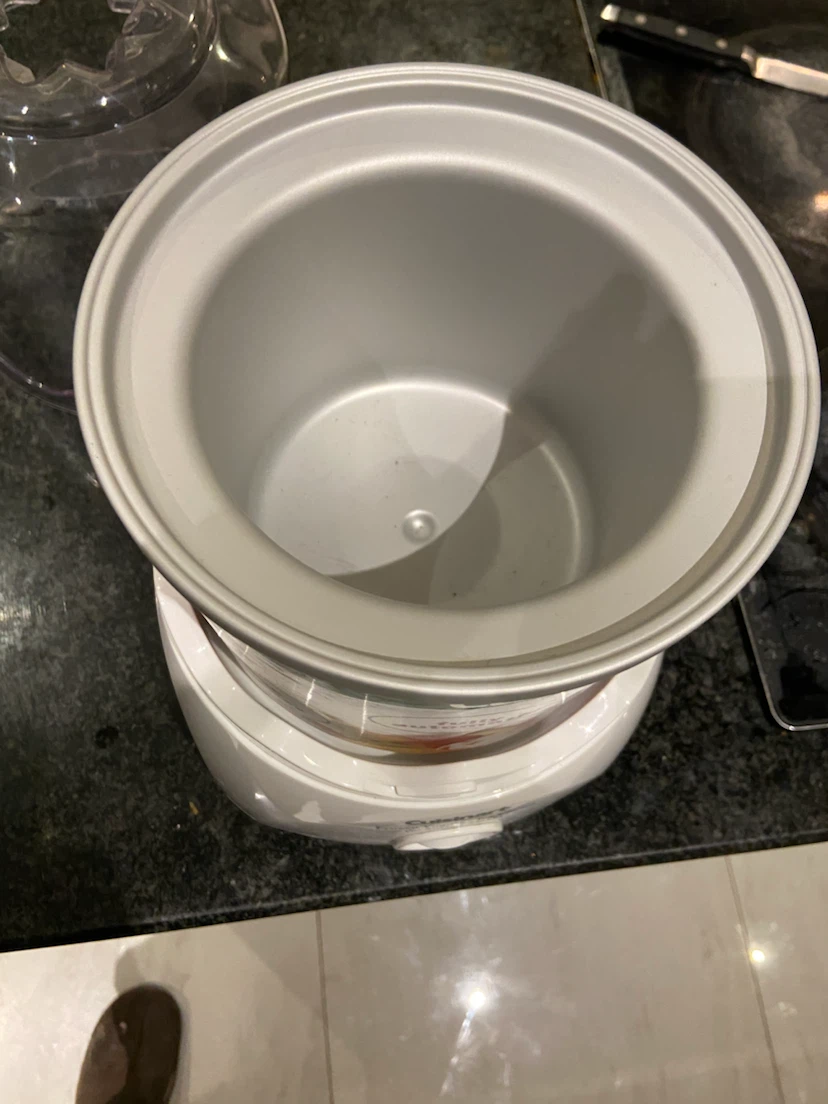 Cuisinart Frozen Yogurt-Ice Cream & Sorbet Maker - photo 3