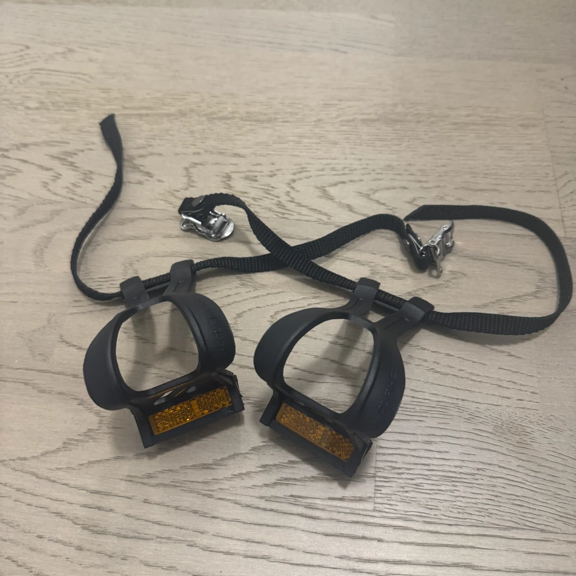 Bicycle Pedal Bindings Toe Clips with Straps - photo 3