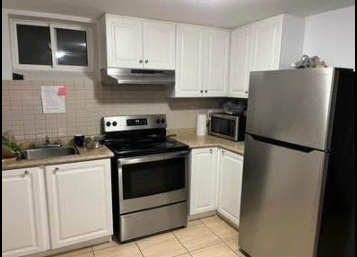 ROOM FOR RENT (looking for male tenant) - photo 3