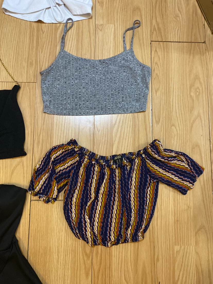 ❤️Assorted Women's Crop Tops and Tanks - photo 4