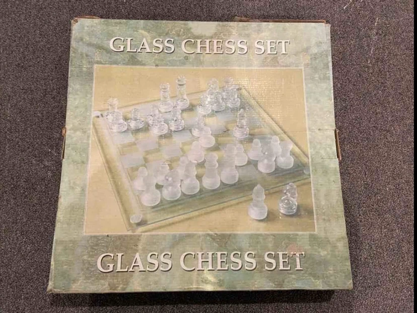 Glass Chess Set - photo 2