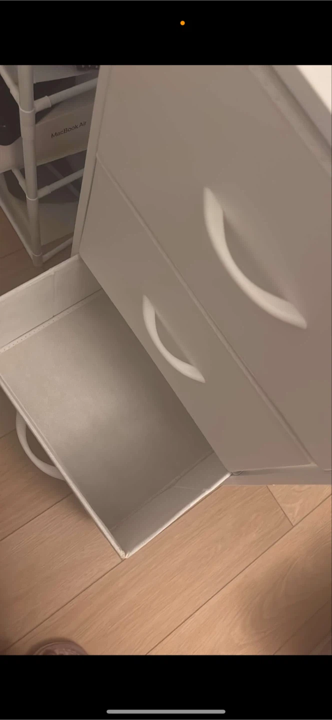Single side table
