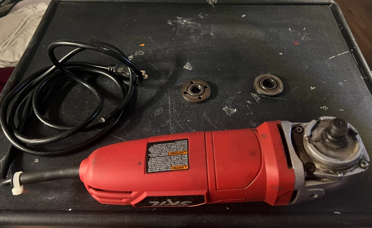 Skil Angle Grinder - photo 2