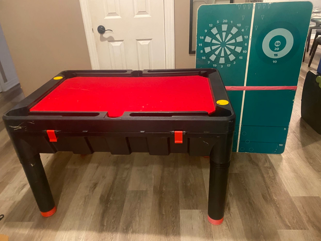 Multi-game kids table