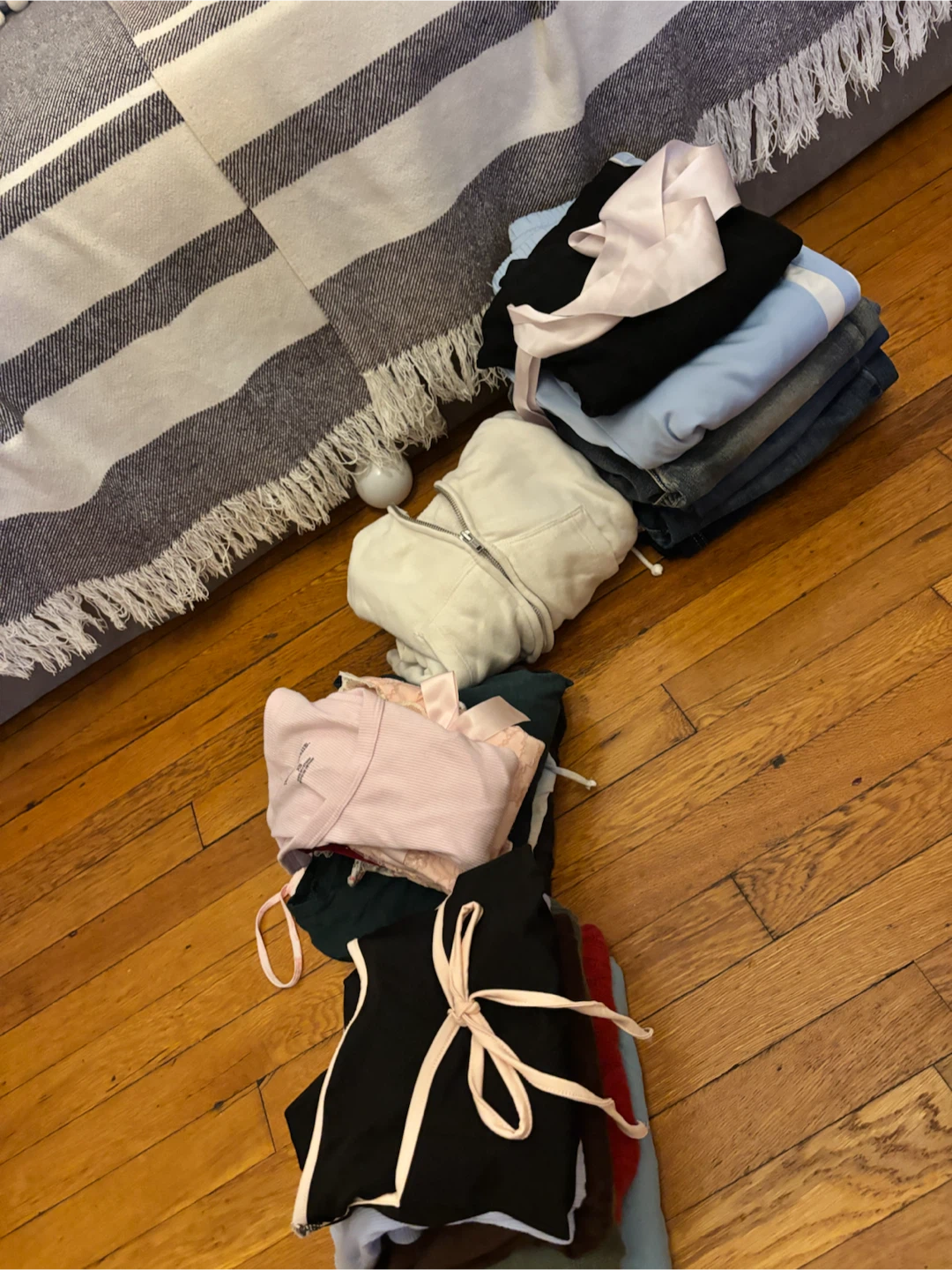 VIDEO (including every piece) Women’s Trendy Clothing Bundle