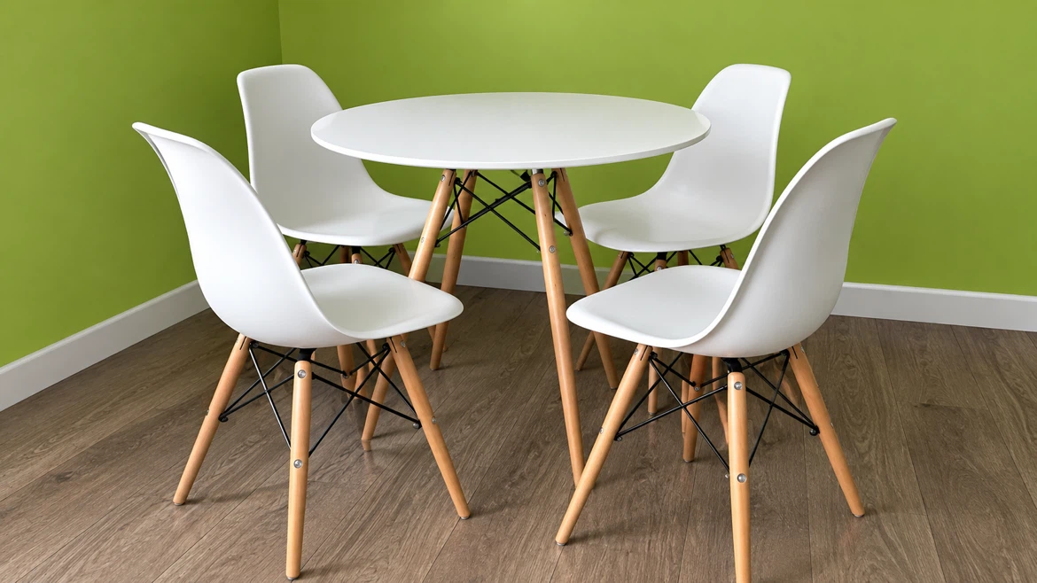 Style Round Dining Table and 4 Chairs