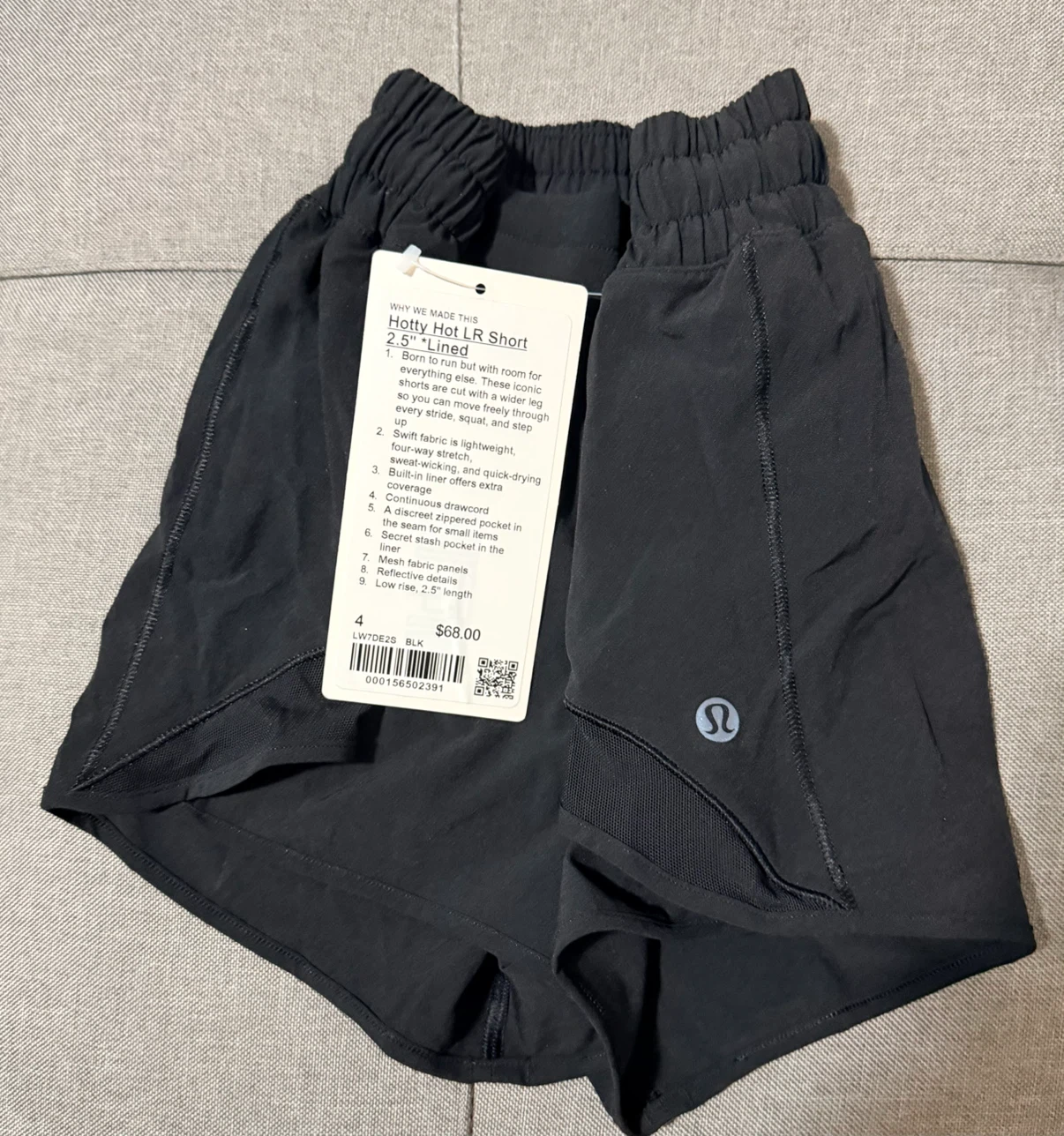 Lululemon Hotty Hot Low Rise Shorts - photo 2