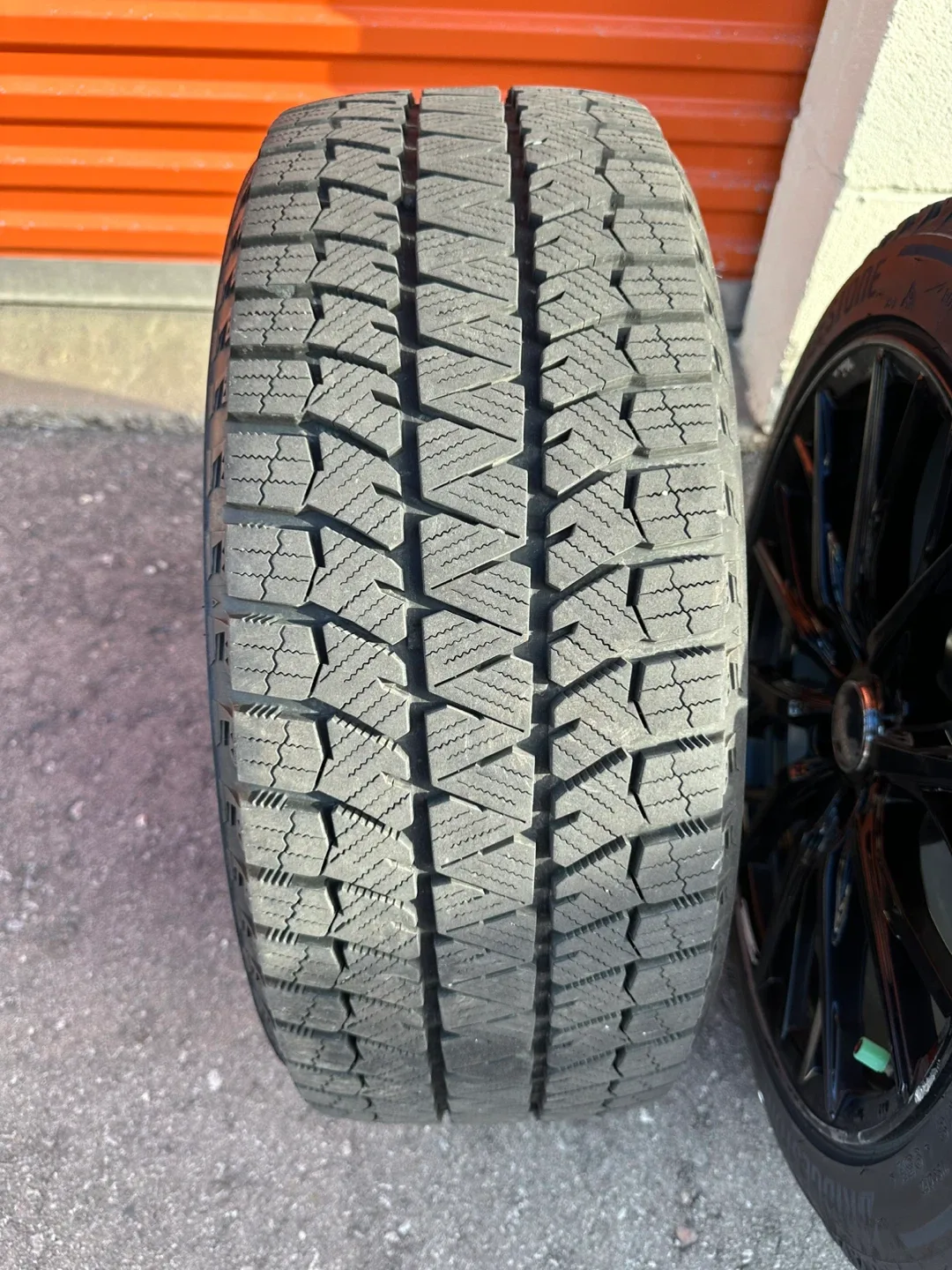 Bridgestone Blizzak WS90 Winter Tires 225/45R18 - photo 5
