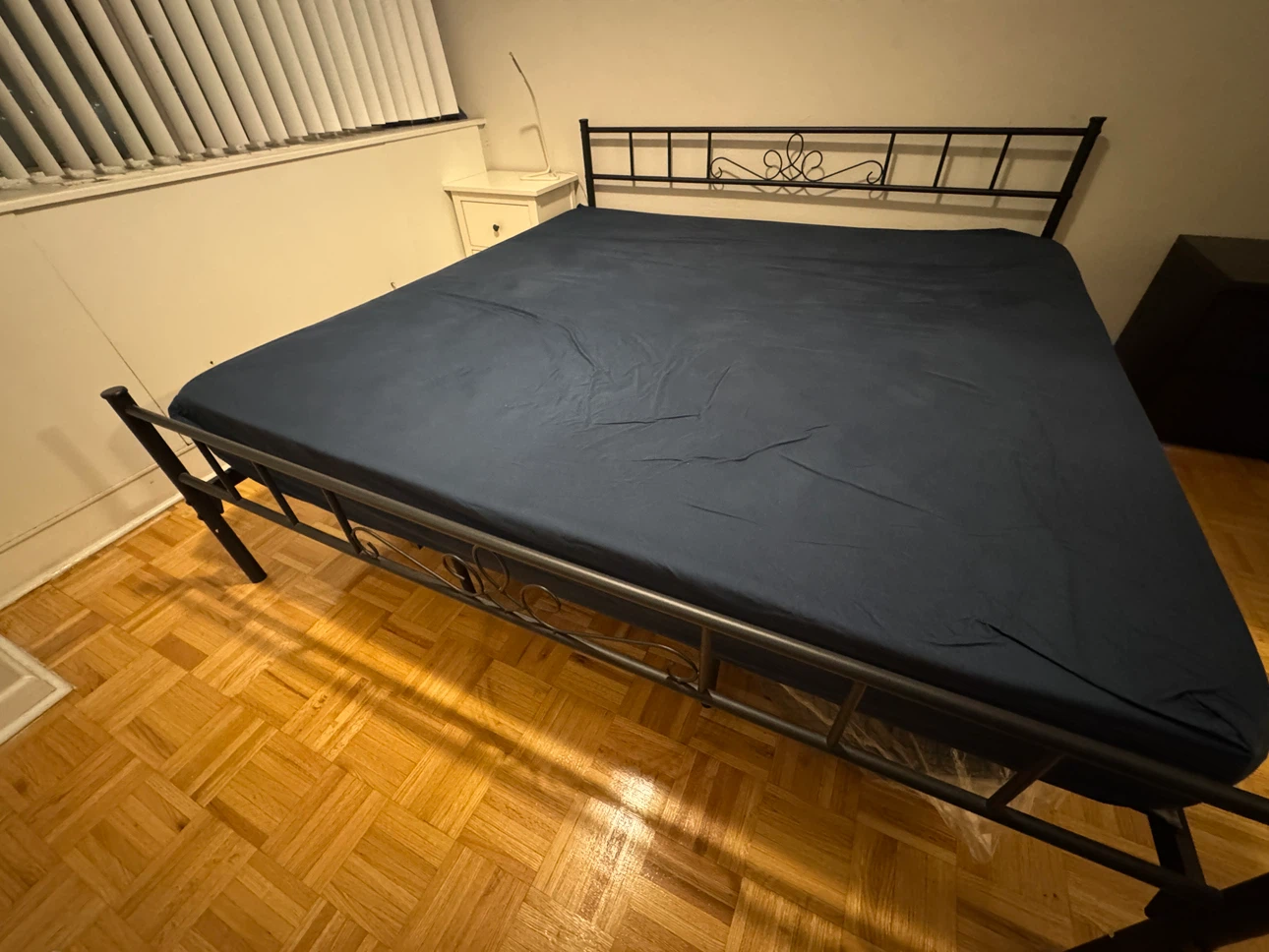 Black Metal Queen Bed Frame with Mattress - photo 2