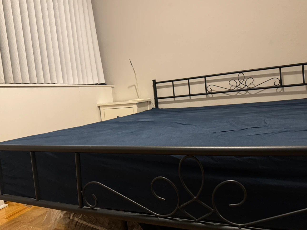 Black Metal Queen Bed Frame with Mattress - photo 4