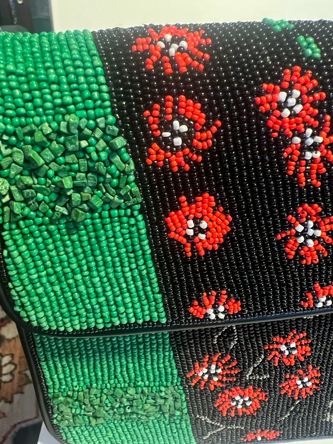 Handmade Beaded Floral Shoulder Bag - photo 3