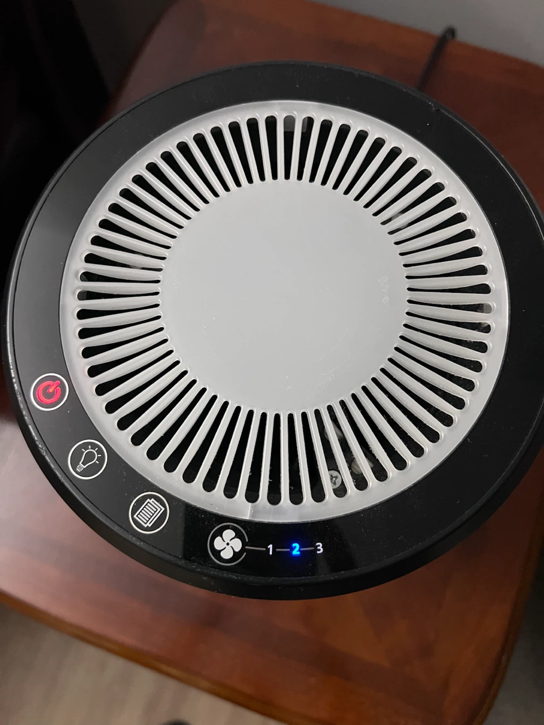 Levoit Compact HEPA Air Purifier LV-H132 - photo 3