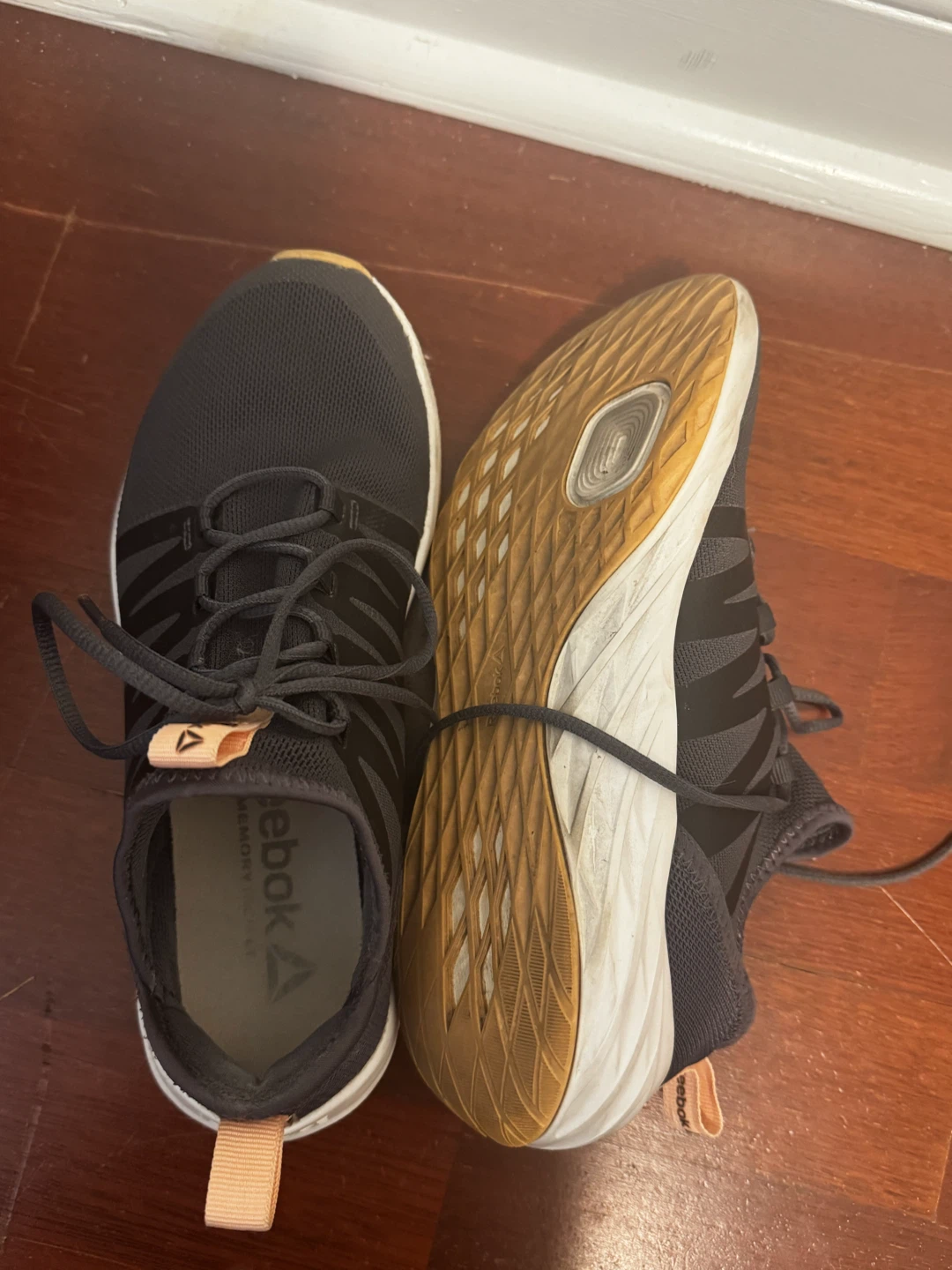 Reebok Astroride MemoryTech Sneakers Size 7 - photo 2