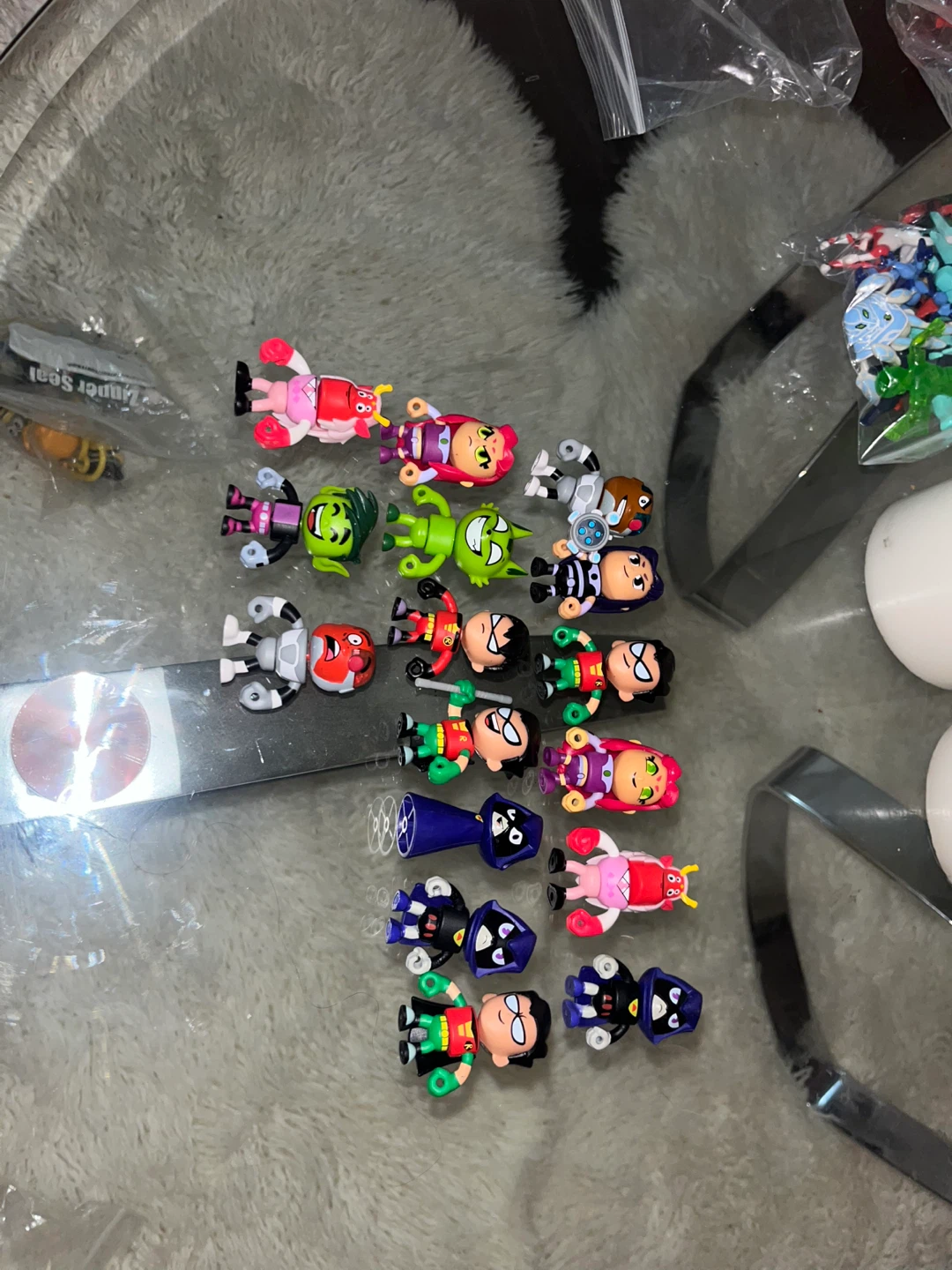 Teen Titans Go! Mini Figures Lot - photo 2