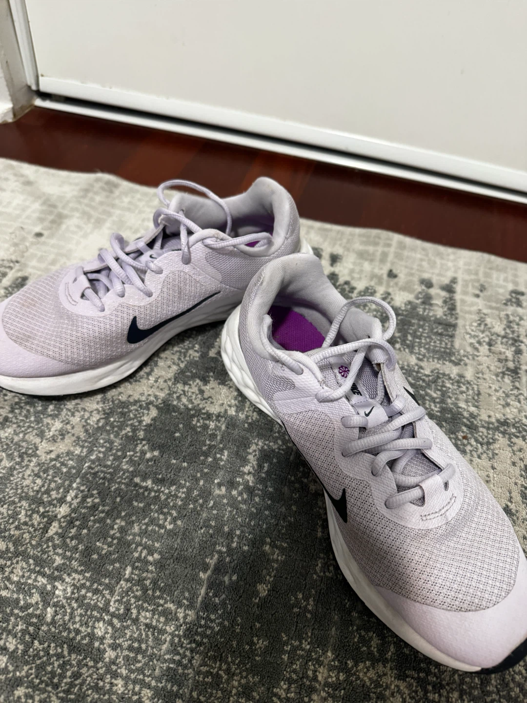 Nike Youth Sneakers Size 6Y - photo 3