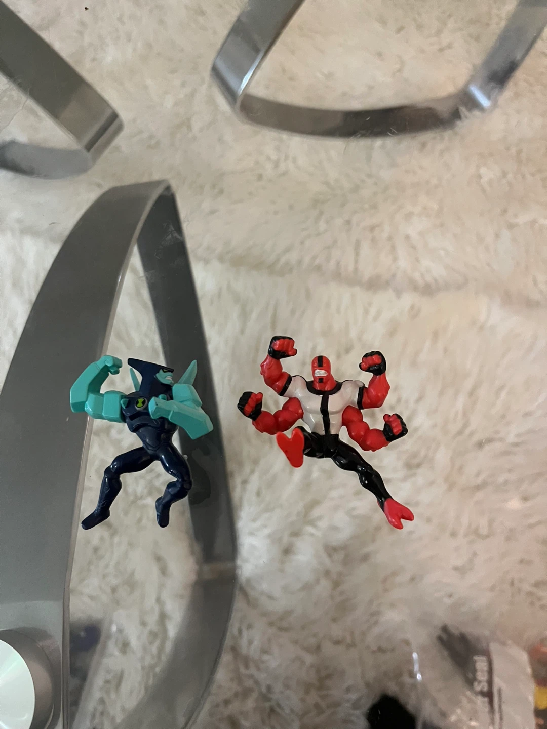 Ben 10 Mini Figures - Two Pack