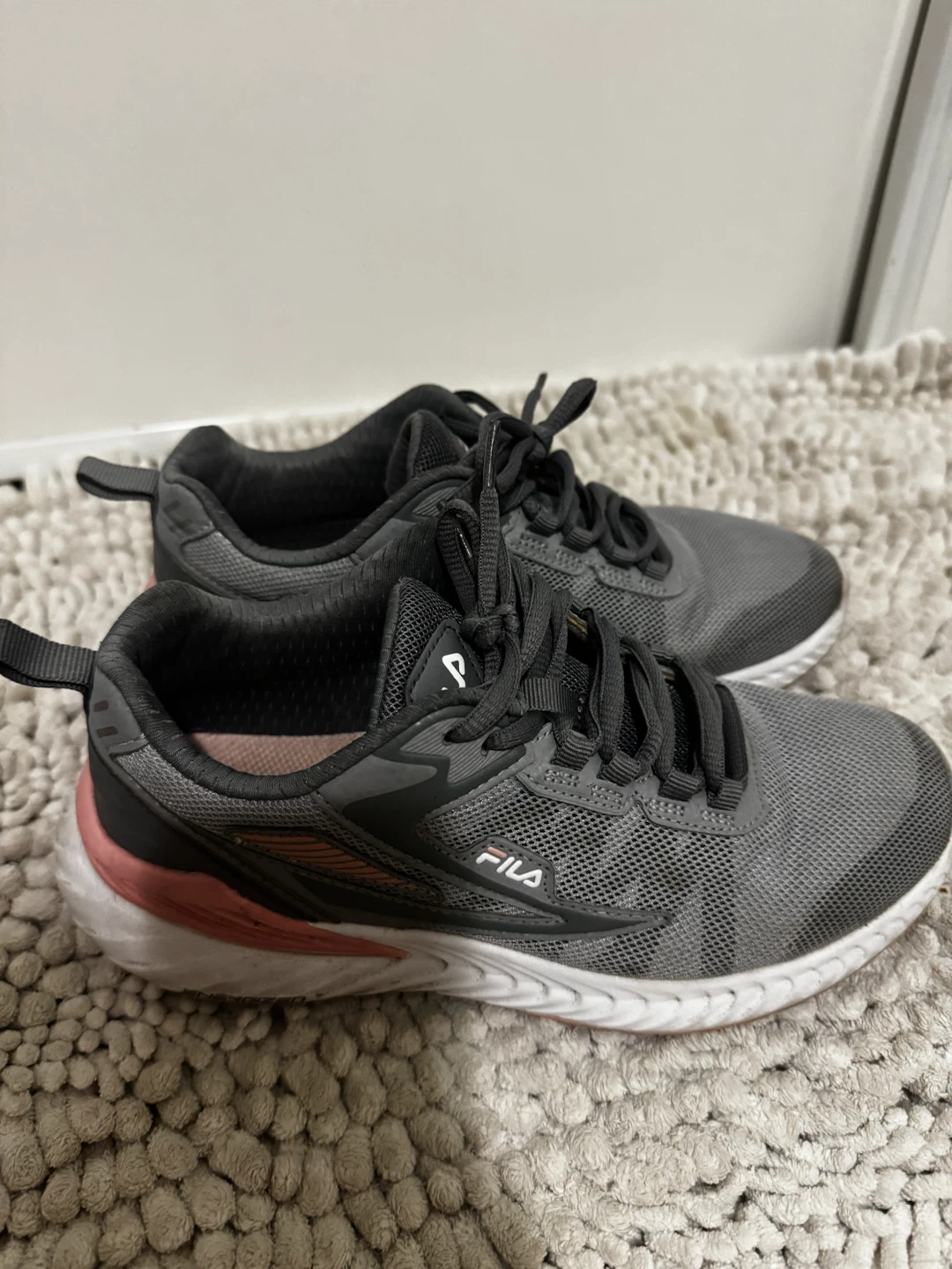 Fila Energized Running Shoes - Size 7