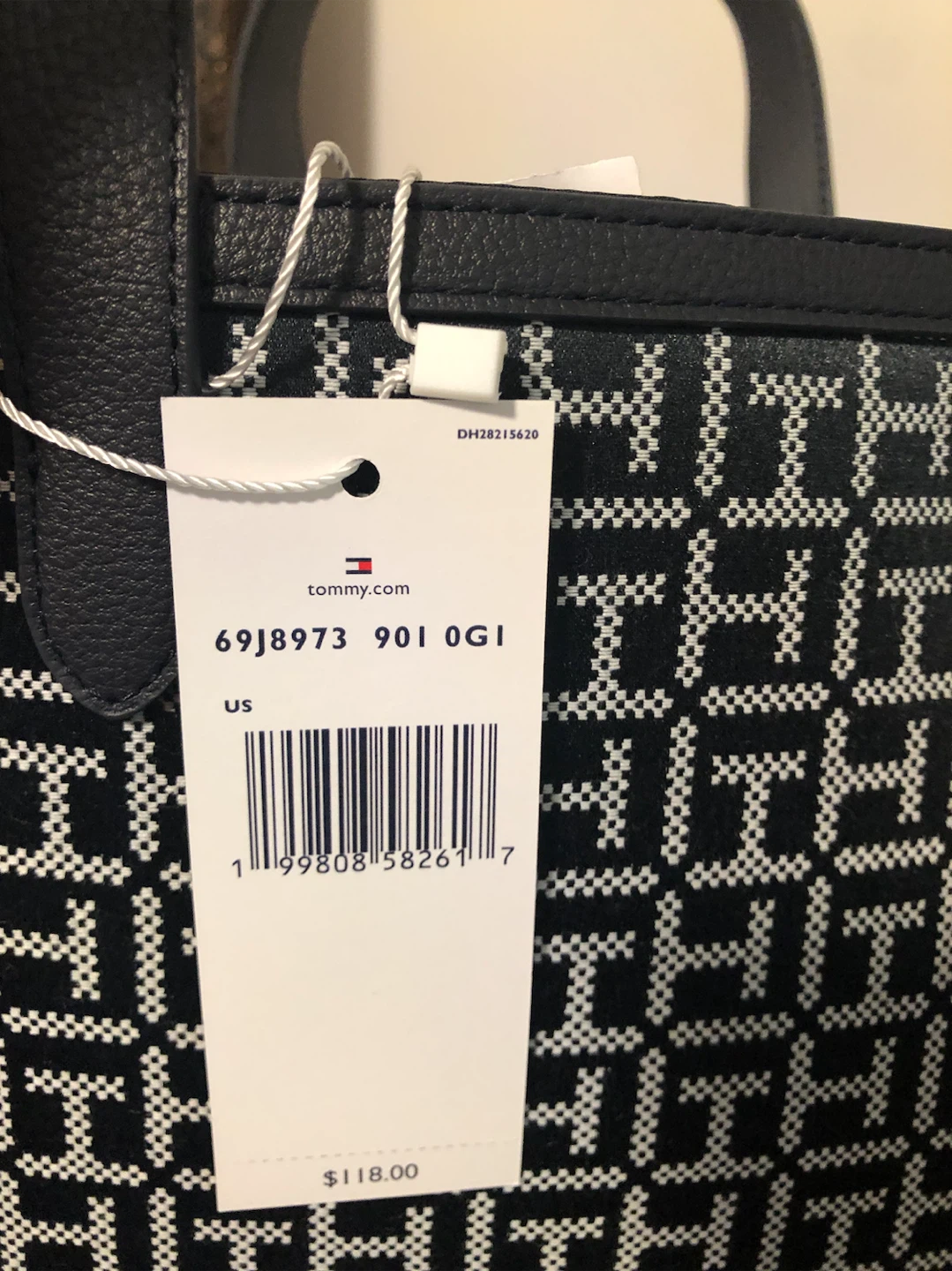 Tommy Hilfiger Monogram Tote Bag - photo 5
