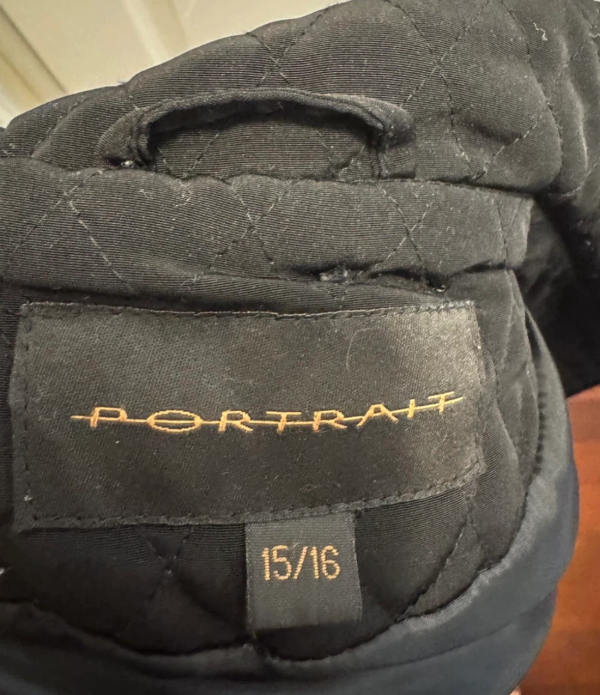 Portrait Black Quilted Coat - photo 4