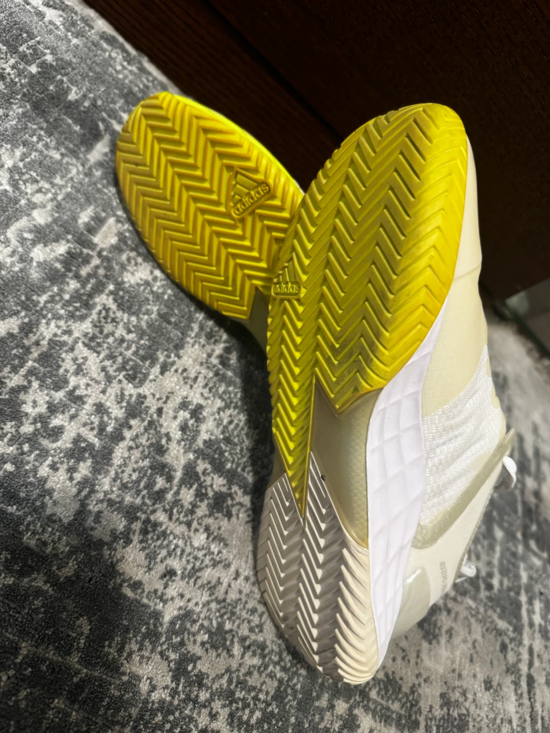 Adidas Adizero Ubersonic Tennis Shoes Size 6 - photo 4
