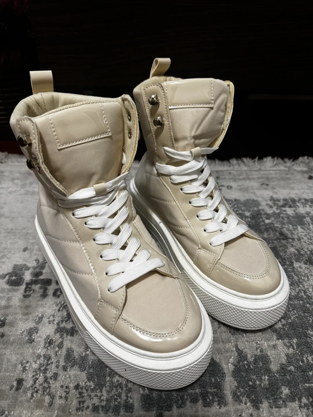 Ardene High-Top Sneakers Size 8