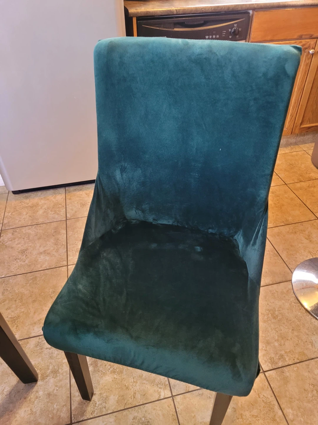 Set of 4 tufted dining chairs, table not included. - photo 3