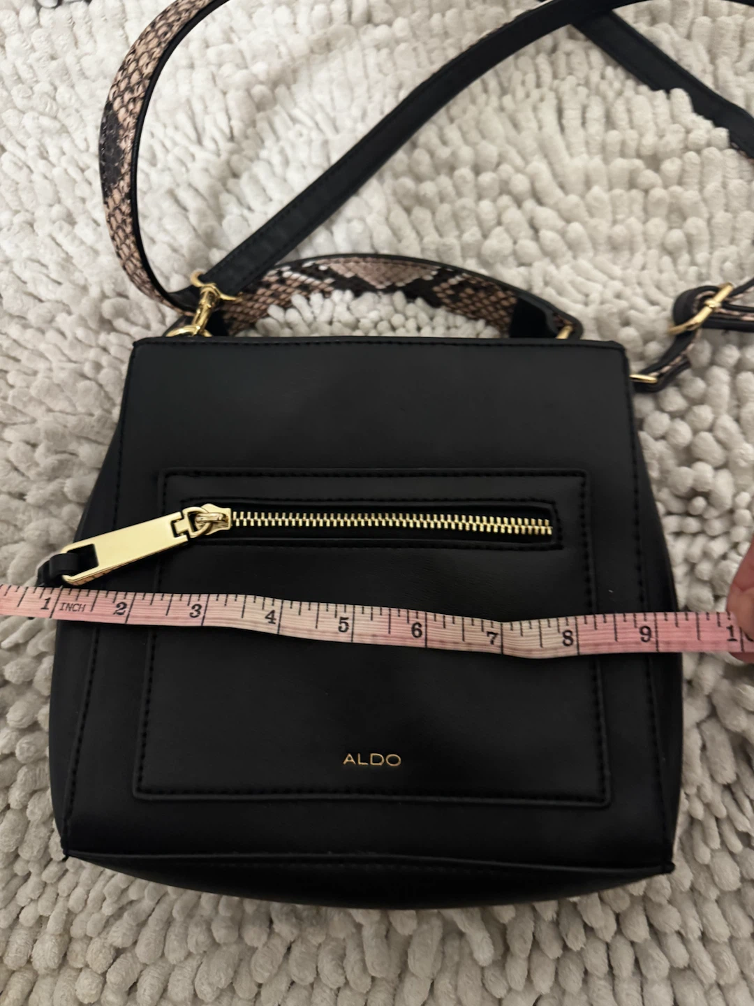 ALDO black handbag with snake print details - photo 4