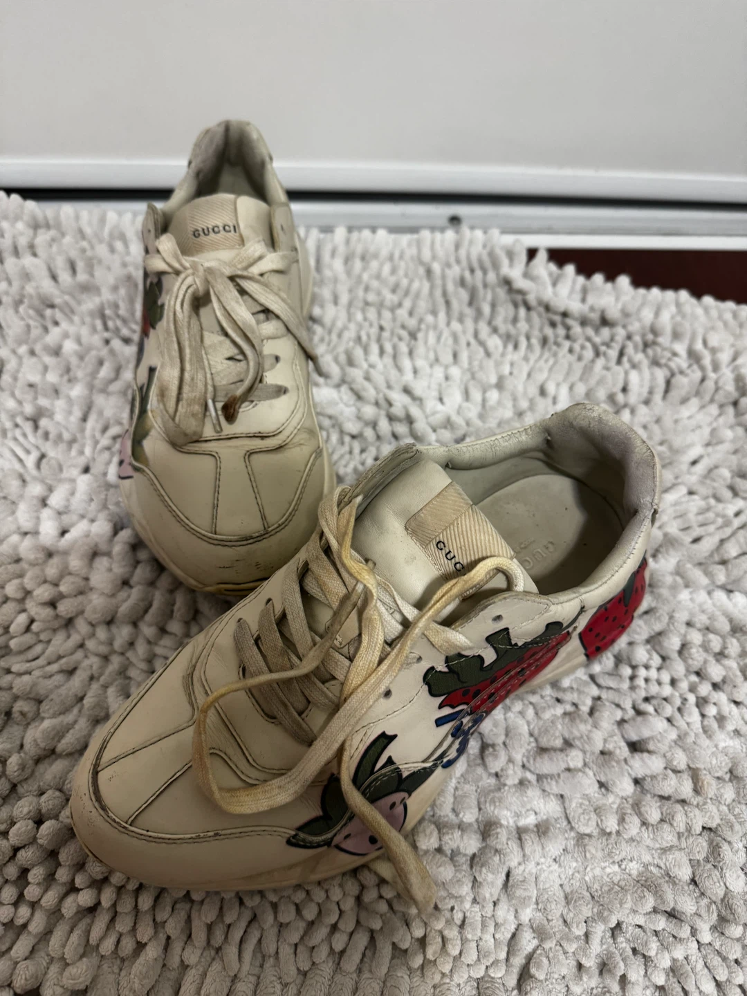 Gucci Strawberry Print Sneakers - photo 3