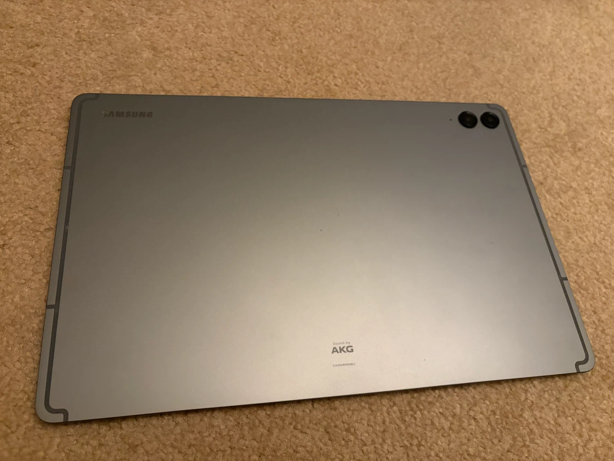 Samsung Galaxy Tab S9 FE plus with S Pen and case - photo 4
