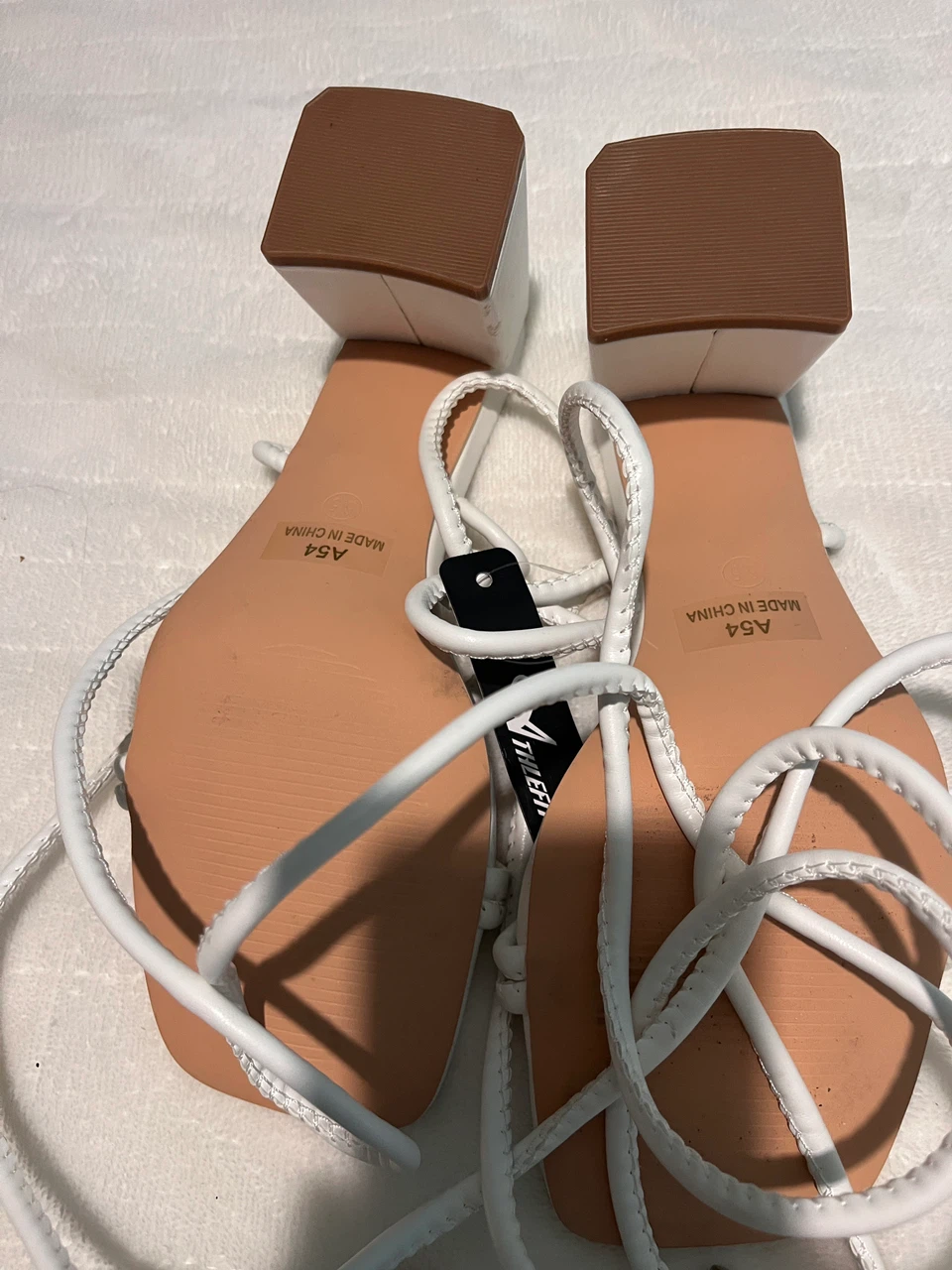 Athlefit White Lace-Up Block Heel Sandals Size 6.5 - photo 3