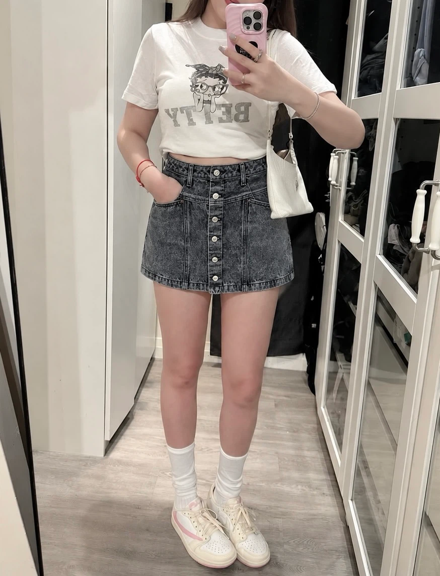 Abercrombie & Fitch Natural Rise Denim Skirt