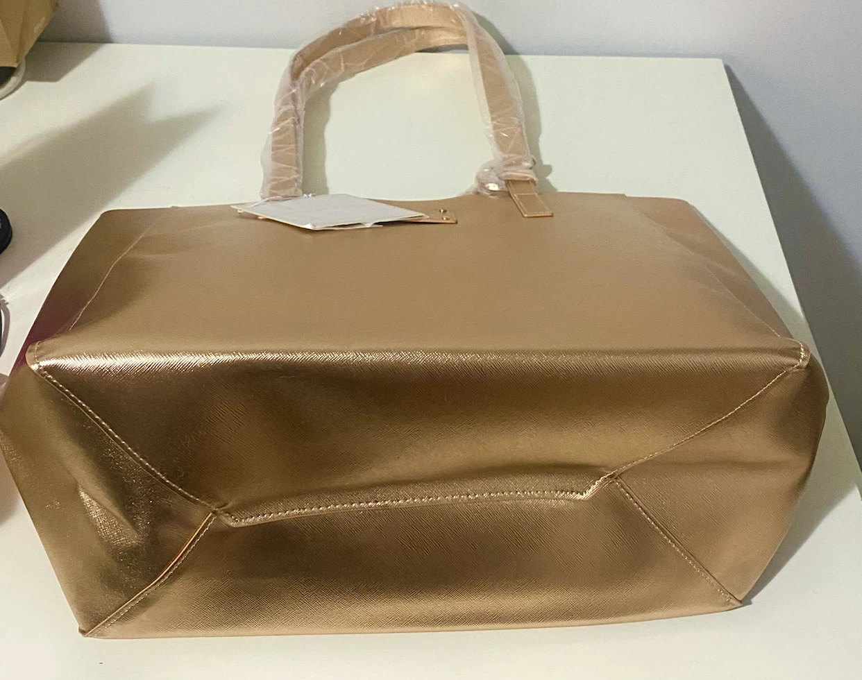 New Michael Kors Gold Tote Bag - photo 5