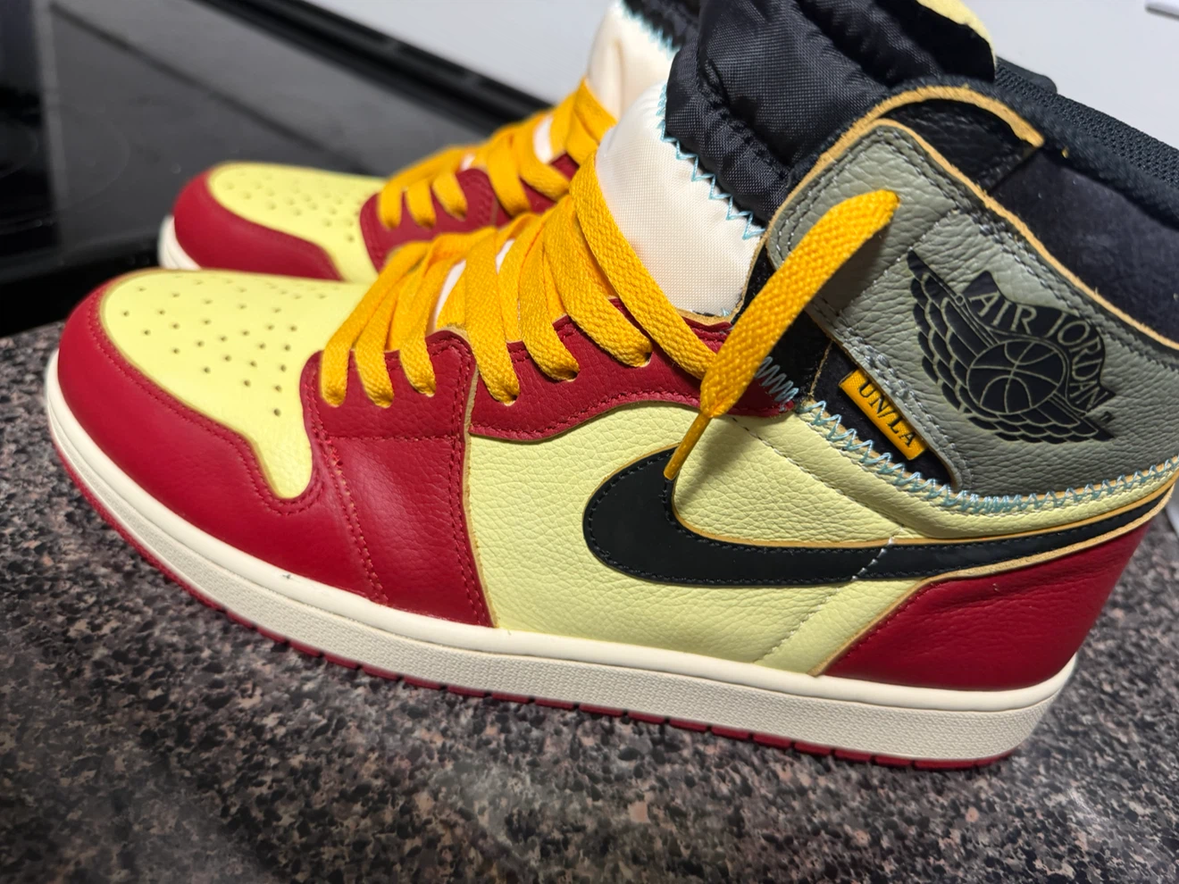 Union LA Jordan 1 Retro High NRG - photo 3