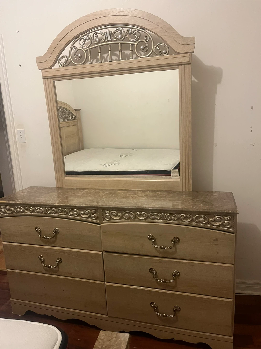 Bedroom Furniture Set - photo 3